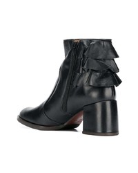 schwarze Leder Stiefeletten von Chie Mihara