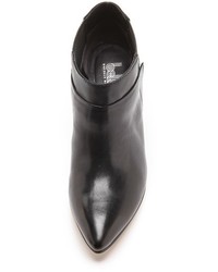 schwarze Leder Stiefeletten von Belle by Sigerson Morrison