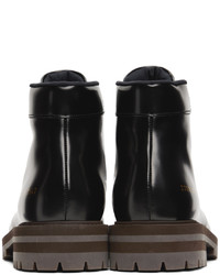 schwarze Lederarbeitsstiefel von Common Projects