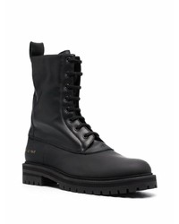 schwarze Lederfreizeitstiefel von Common Projects