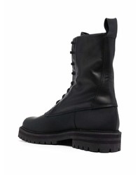 schwarze Lederfreizeitstiefel von Common Projects