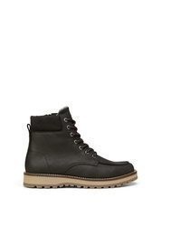 schwarze Lederfreizeitstiefel von Marc O'Polo