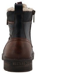 schwarze Lederfreizeitstiefel von Mustang Shoes