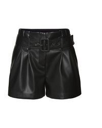 schwarze Ledershorts von Lascana