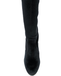 schwarze Lederstiefel von Stuart Weitzman