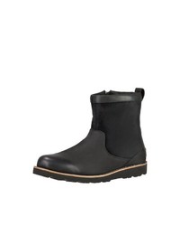 schwarze Lederwinterschuhe von UGG