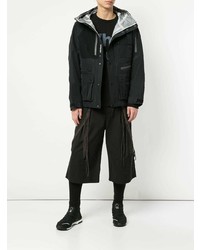 schwarze Militärjacke von White Mountaineering