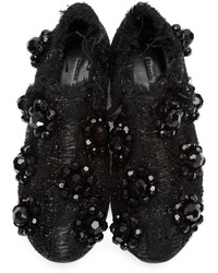 schwarze niedrige Sneakers mit Blumenmuster von Simone Rocha