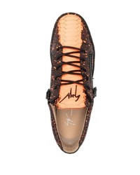 schwarze niedrige Sneakers mit Schlangenmuster von Giuseppe Zanotti