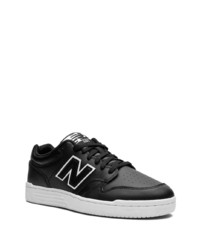 schwarze niedrige Sneakers von New Balance