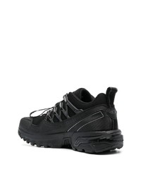 schwarze niedrige Sneakers von Salomon