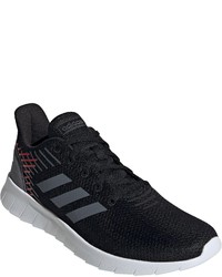 schwarze niedrige Sneakers von adidas