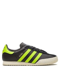 schwarze niedrige Sneakers von adidas