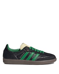 schwarze niedrige Sneakers von adidas