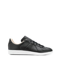 schwarze niedrige Sneakers von adidas