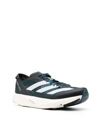 schwarze niedrige Sneakers von adidas