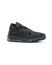 schwarze niedrige Sneakers von Nike