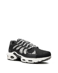 schwarze niedrige Sneakers von Nike