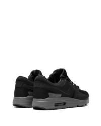 schwarze niedrige Sneakers von Nike