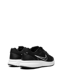 schwarze niedrige Sneakers von Nike