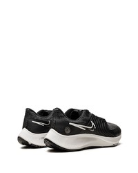 schwarze niedrige Sneakers von Nike