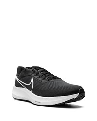 schwarze niedrige Sneakers von Nike