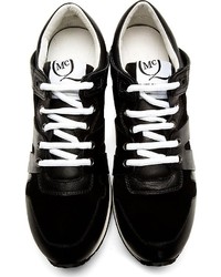 schwarze niedrige Sneakers von McQ