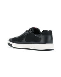 schwarze niedrige Sneakers von Prada