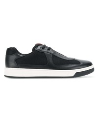 schwarze niedrige Sneakers von Prada