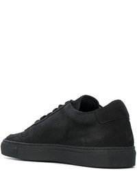 schwarze niedrige Sneakers von Common Projects