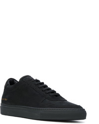 schwarze niedrige Sneakers von Common Projects