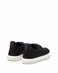 schwarze niedrige Sneakers von Giuseppe Zanotti