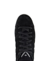 schwarze niedrige Sneakers von Adidas By White Mountaineering