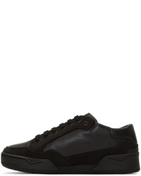 schwarze niedrige Sneakers von Stella McCartney