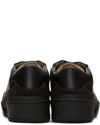 schwarze niedrige Sneakers von Stella McCartney