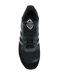 schwarze niedrige Sneakers von Adidas By White Mountaineering