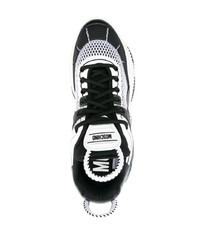 schwarze niedrige Sneakers von Moschino