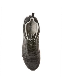 schwarze niedrige Sneakers von Camp David