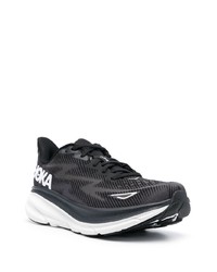 schwarze niedrige Sneakers von Hoka One One