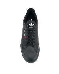 schwarze niedrige Sneakers von adidas