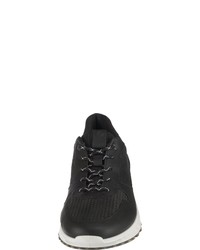 schwarze niedrige Sneakers von Ecco