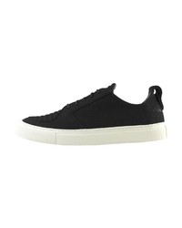 schwarze niedrige Sneakers von EKN Footwear