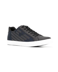 schwarze niedrige Sneakers von Ea7 Emporio Armani