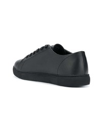 schwarze niedrige Sneakers von Emporio Armani