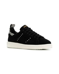 schwarze niedrige Sneakers von Golden Goose Deluxe Brand