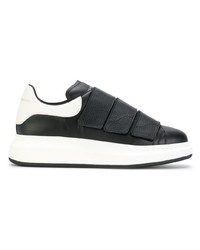 schwarze niedrige Sneakers von Alexander McQueen