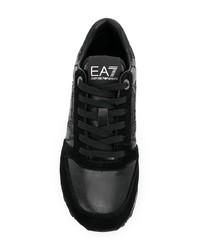 schwarze niedrige Sneakers von Ea7 Emporio Armani