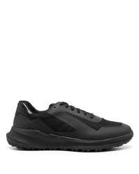 schwarze niedrige Sneakers von Geox