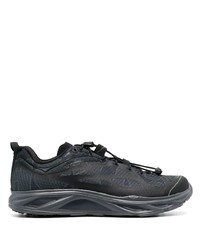 schwarze niedrige Sneakers von Hoka One One