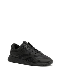 schwarze niedrige Sneakers von BOSS